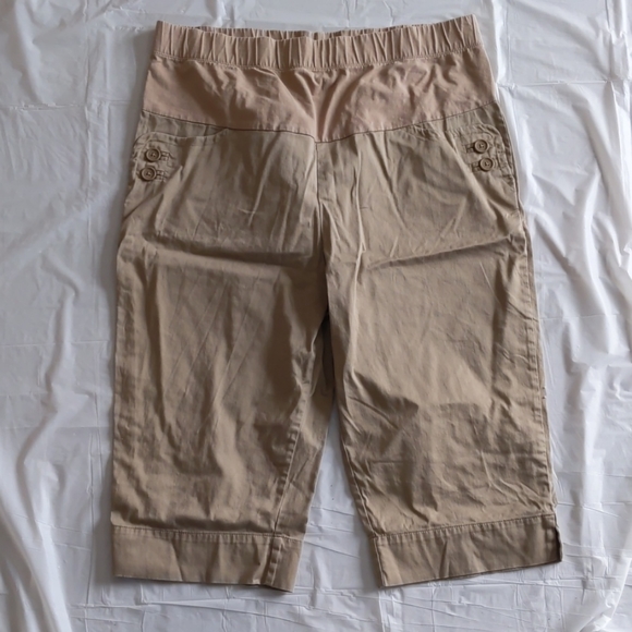 3/$30 Oh Baby by Motherhood maternity capris khaki belly band - Picture 1 of 7